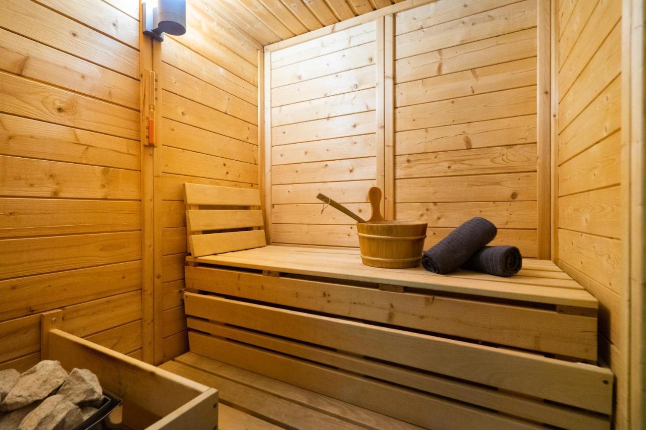 Appartement The 99, Sauna & Parking *